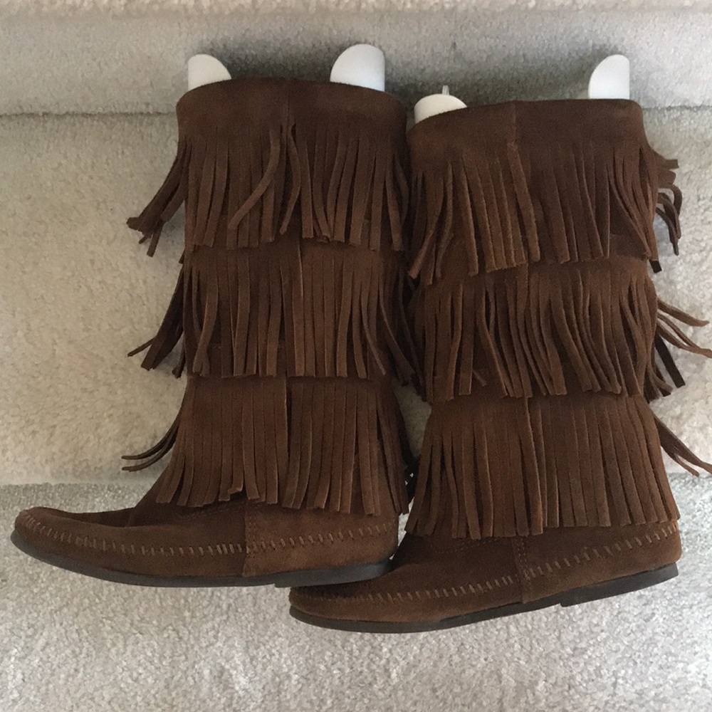 Minnetonka Moccasin 3-Layer Fringe Boots - Picture 9 of 10